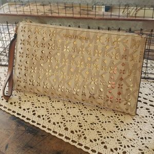 Michael Kors wrist  wallet